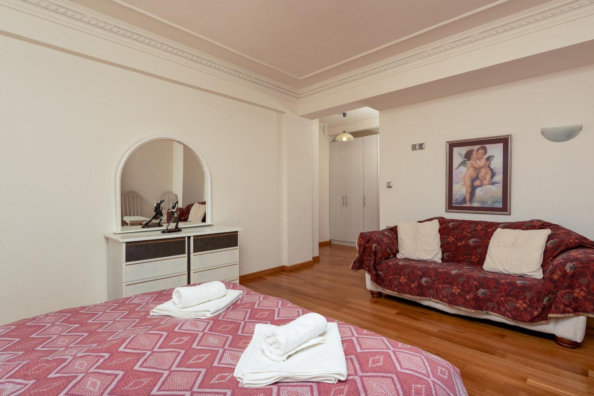 Christina'S Twin Palm Trees House Apartman Agriá Kültér fotó