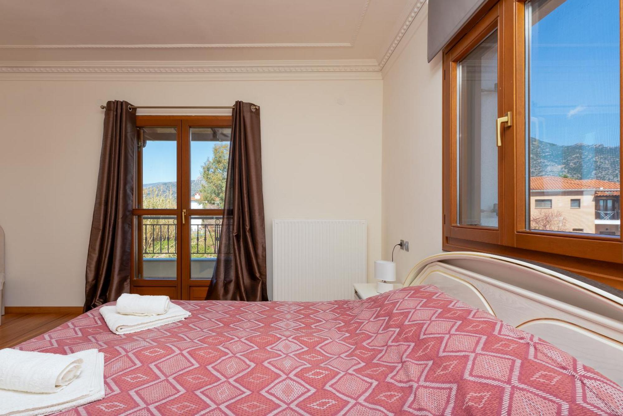 Christina'S Twin Palm Trees House Apartman Agriá Kültér fotó